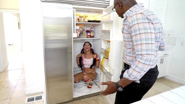 Sean found a pleasant surprise, Maya Bijou, in his fridge - Porn Movies - 3Movs